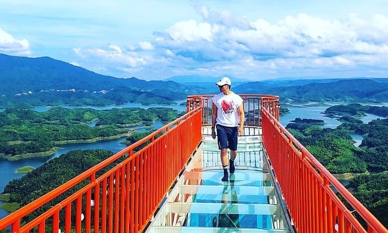 TOUR TÀ ĐÙNG - BUÔN MÊ - VỊNH HẠ LONG CỦA TÂY NGUYÊN - XE LIMOUSINE